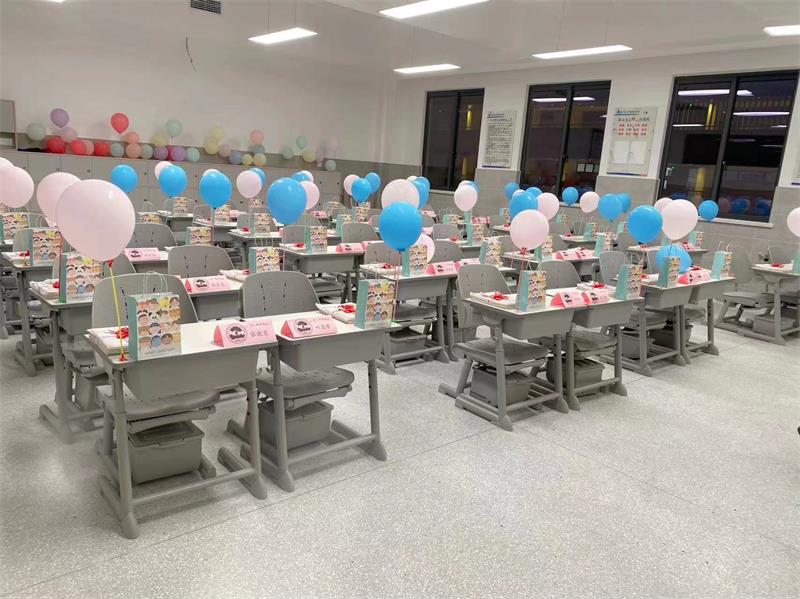 四川鑫瑞達辦公家具：打造高質（zhì）教學家具，助力教育事（shì）業發（fā）展